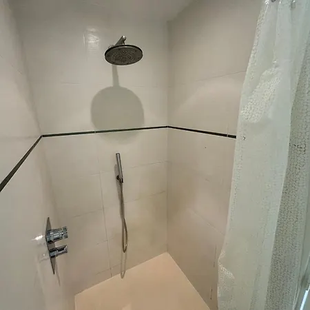 Promenade Des Center Sea And Front Design Flat With Private Garden * Nice