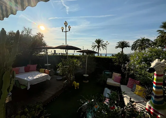 Apartman Promenade Des Center Sea And Front Design Flat With Private Garden